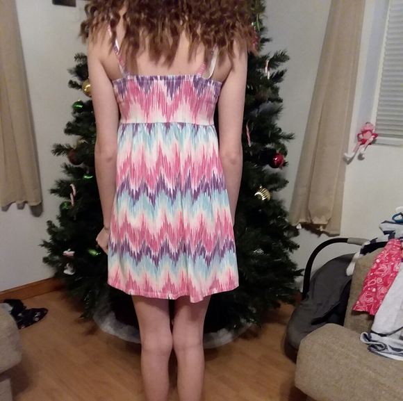 Dress - Picture 2 of 2